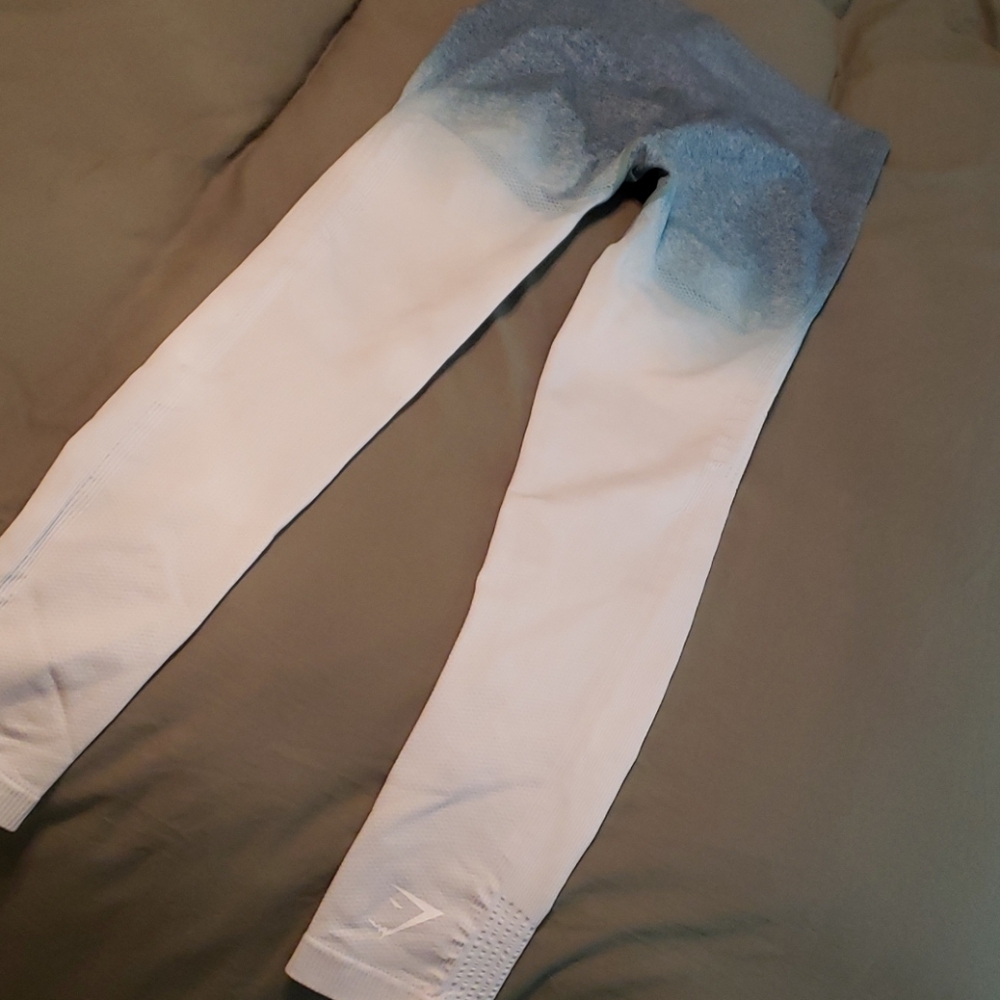 Gymshark ombre matching set - Picture 2 of 4